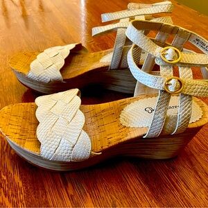 Sandals wedge